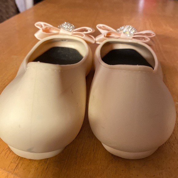 OMGard Rain Shoes Women's 39 Waterproof cream color in very good condition - Picture 11 of 16